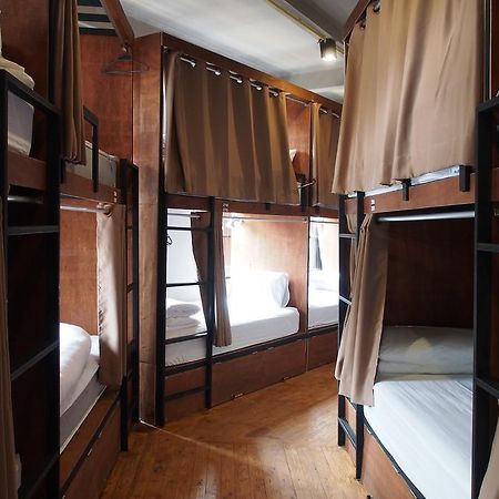 Bangkok Story Hostel Екстериор снимка