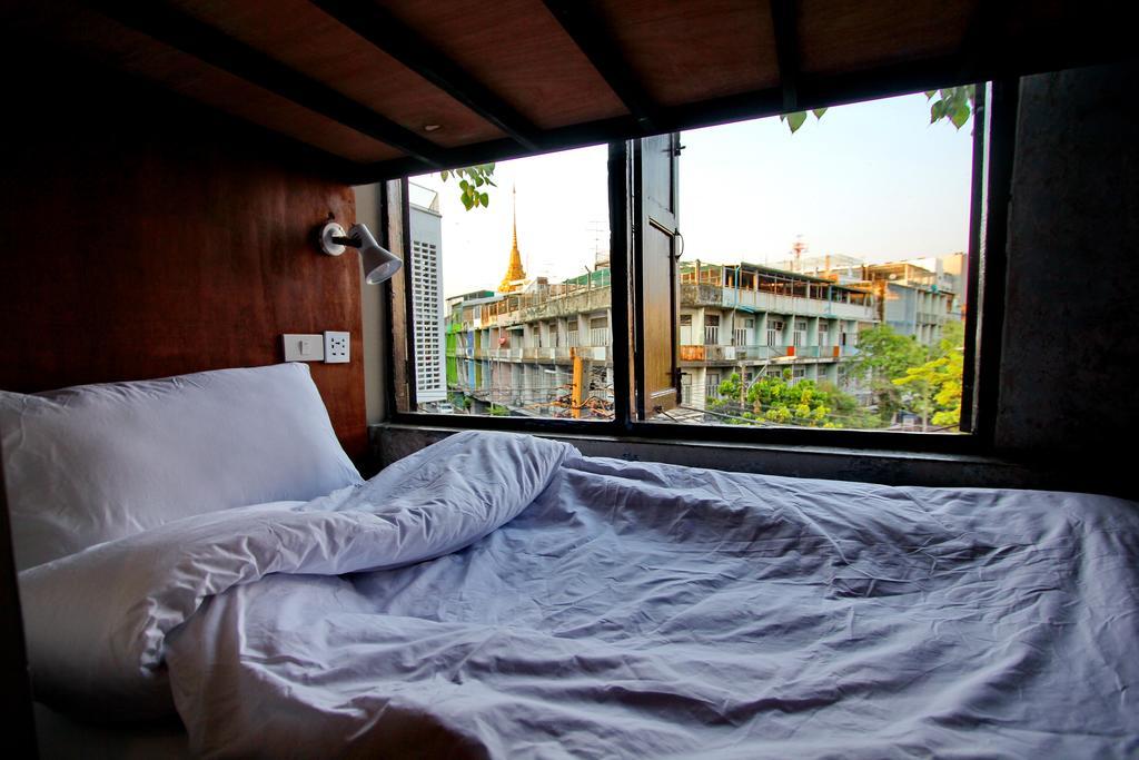 Bangkok Story Hostel Екстериор снимка