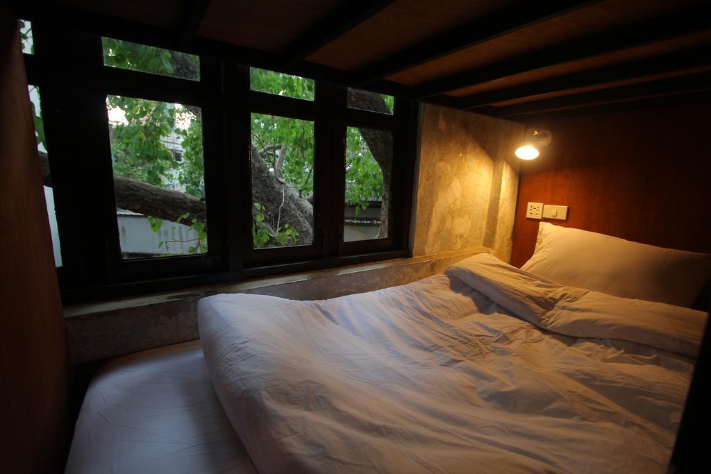 Bangkok Story Hostel Екстериор снимка