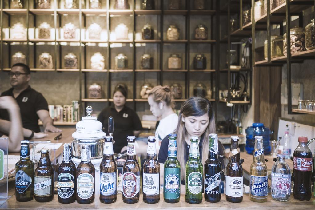 Bangkok Story Hostel Екстериор снимка
