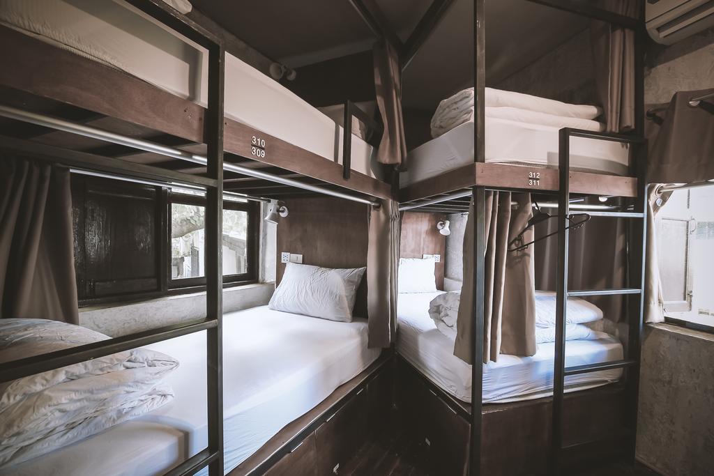 Bangkok Story Hostel Екстериор снимка