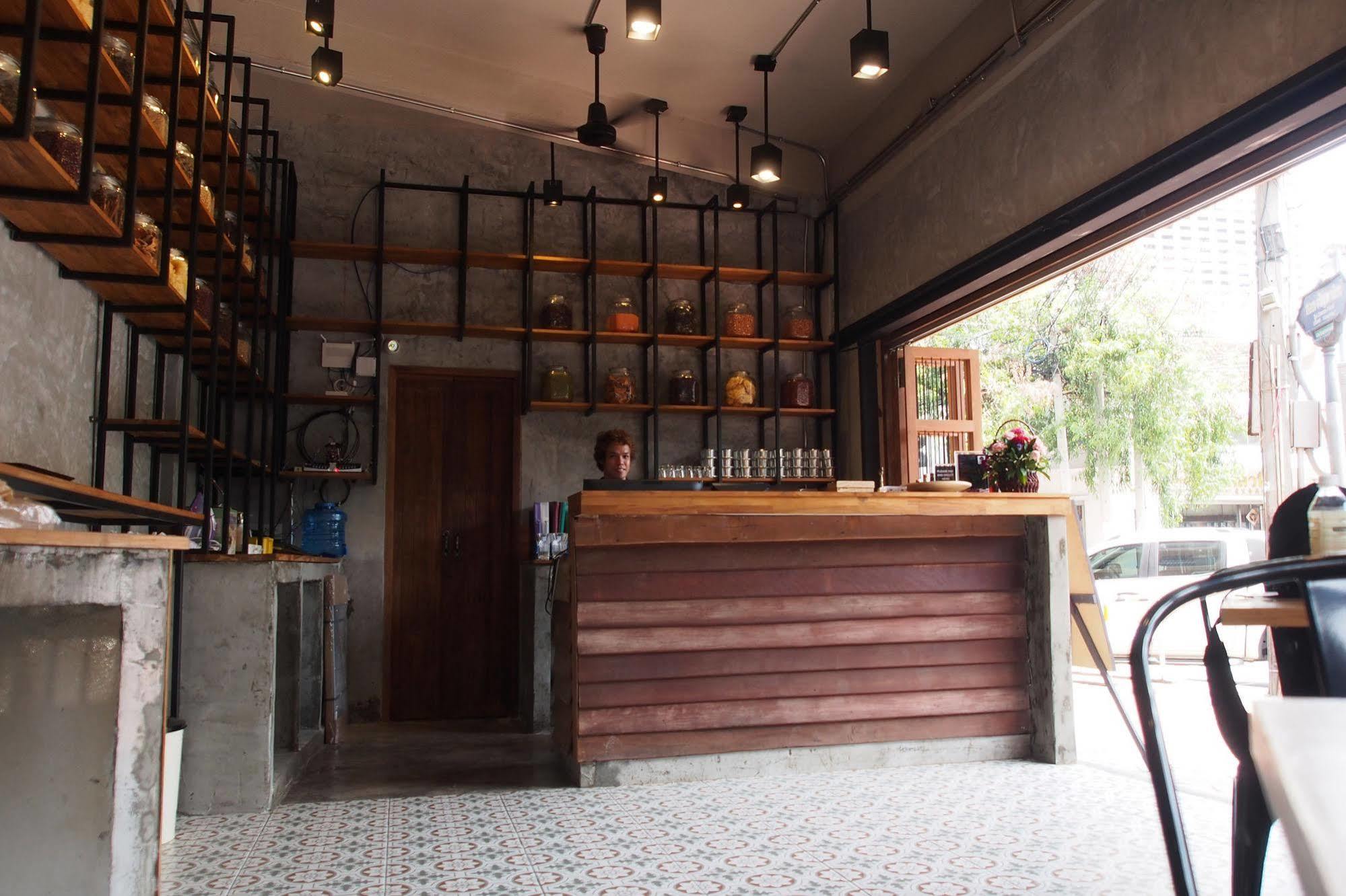 Bangkok Story Hostel Екстериор снимка